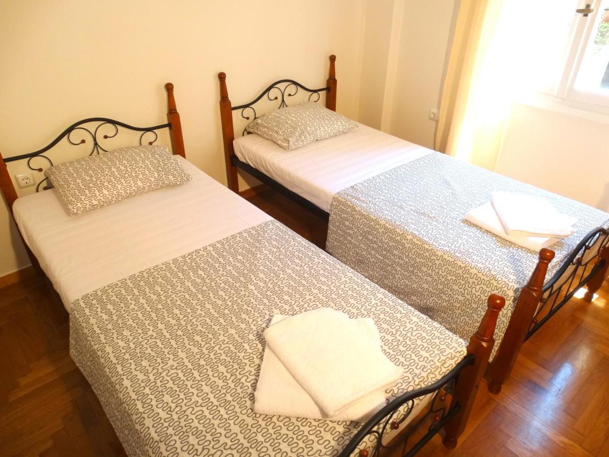Cosy And Comfortable Apartment In The City Center Atenas Exterior foto